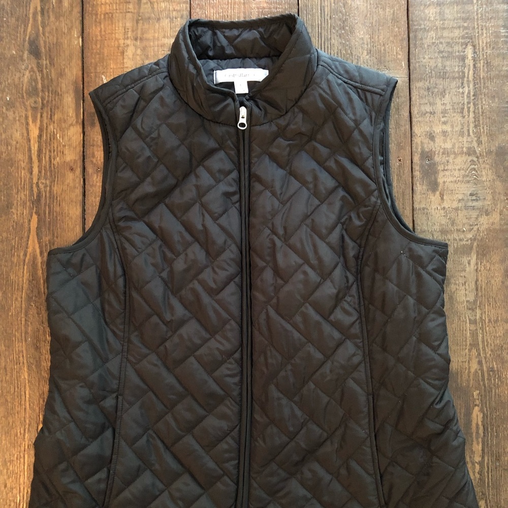 Lightweight puffer vest
